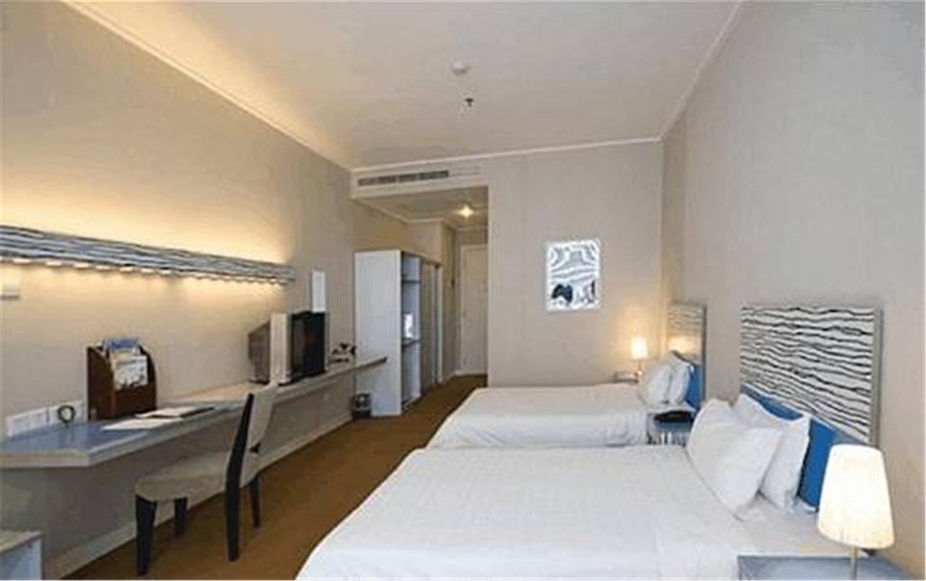 The Land Hotel Shanghaj Zewnętrze zdjęcie